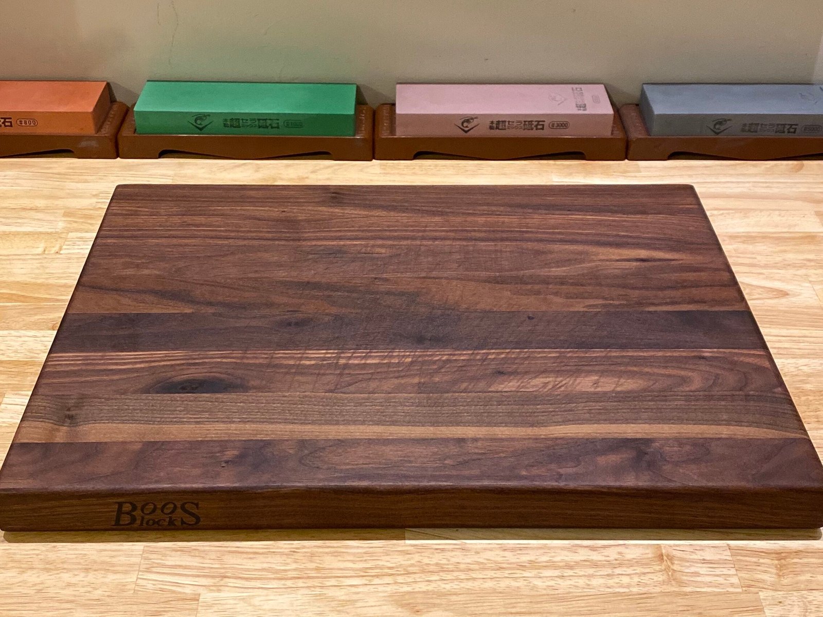 Acacia Cutting Board